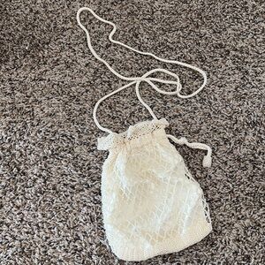 NWOT VALERIE STEVENS Cream Satin Beaded Evening Bag